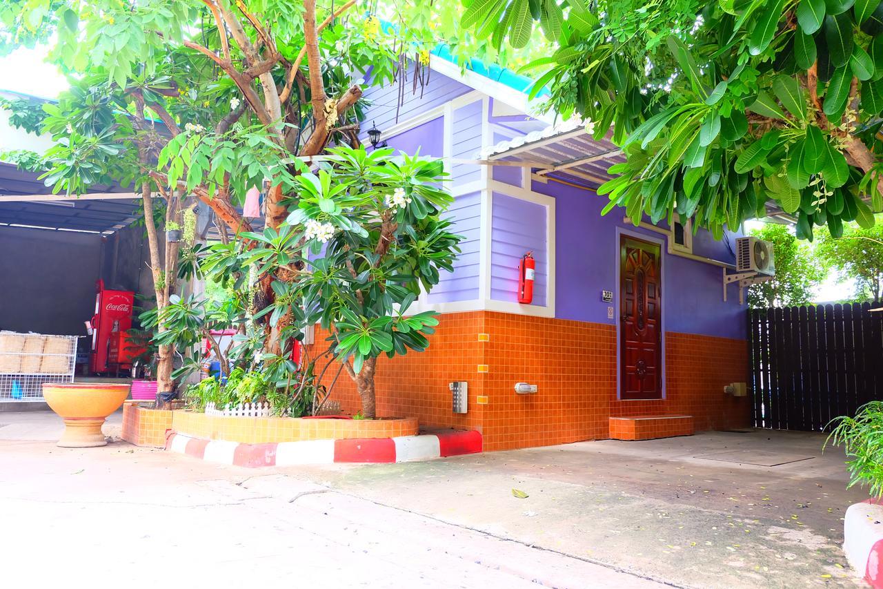 Rak Kun Resort 2 Nakhon Sawan Exterior foto