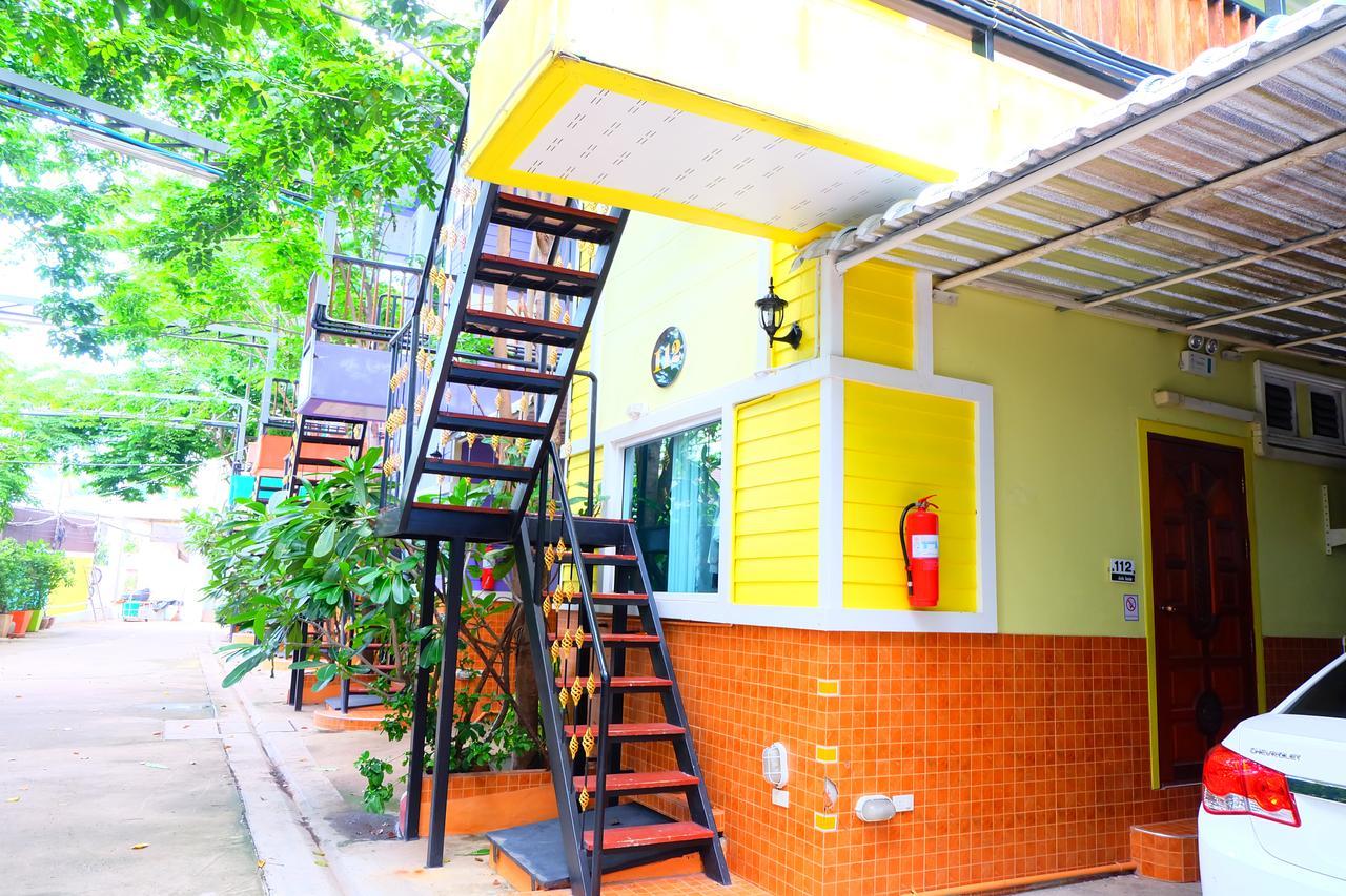 Rak Kun Resort 2 Nakhon Sawan Exterior foto