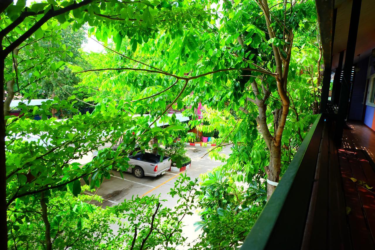 Rak Kun Resort 2 Nakhon Sawan Exterior foto